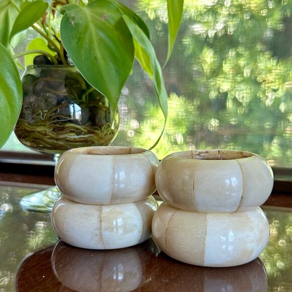 Vintage AUDREY Napkin Rings Soap Stone with Wood Core Set of 4 - Picture 11 of 11